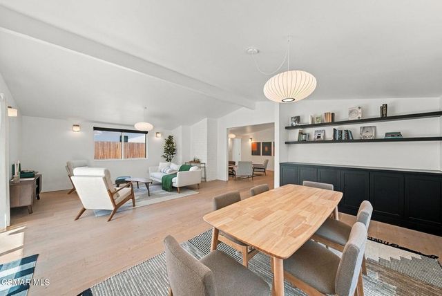 20710 Haynes Street, Winnetka, CA 91306
