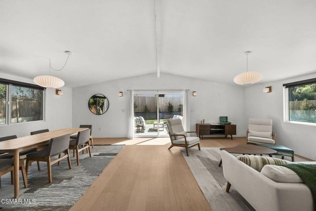 20710 Haynes Street, Winnetka, CA 91306