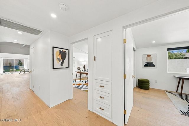 20710 Haynes Street, Winnetka, CA 91306