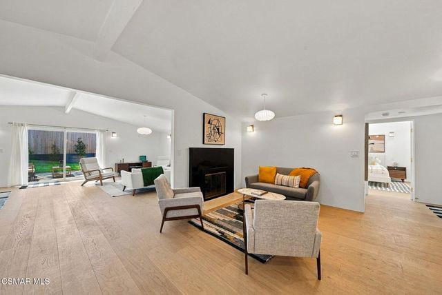 20710 Haynes Street, Winnetka, CA 91306