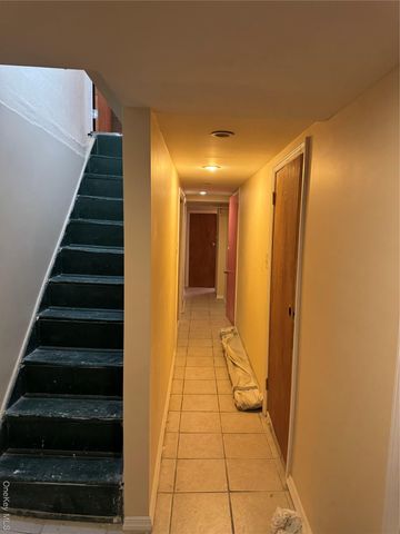 776 Hewitt, Bronx, NY 10455