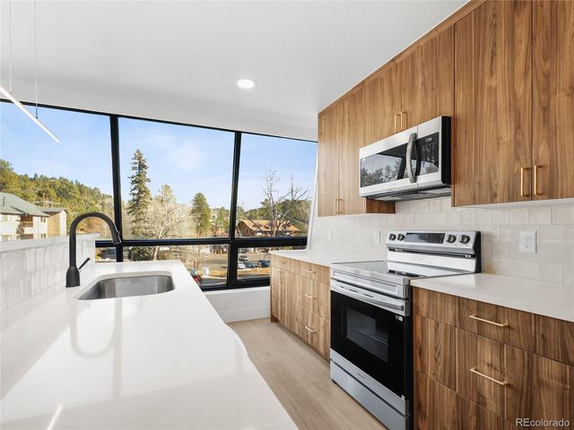 27972 Meadow Drive 310, Evergreen, CO 80439