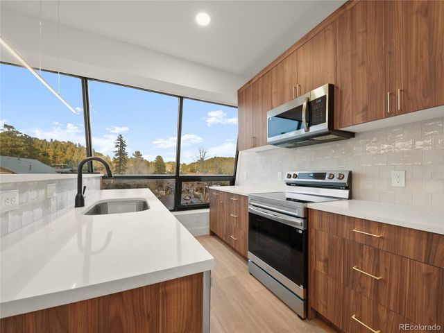 27972 Meadow Drive 310, Evergreen, CO 80439