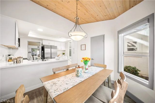 58 Fulton, Irvine, CA 92620