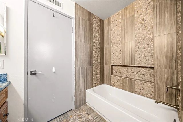 58 Fulton, Irvine, CA 92620