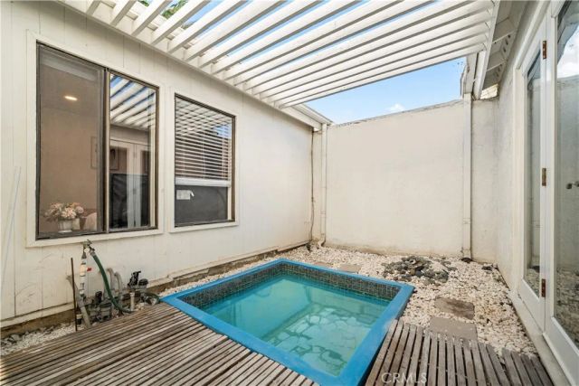 58 Fulton, Irvine, CA 92620
