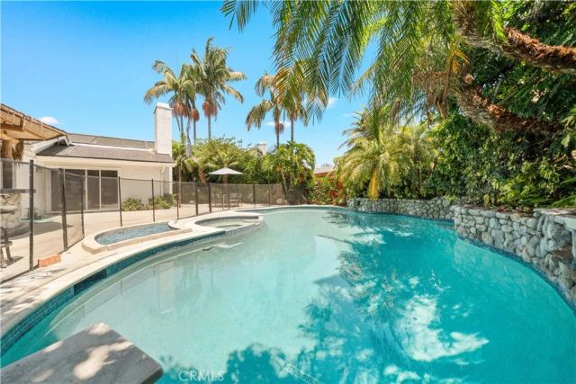 58 Fulton, Irvine, CA 92620
