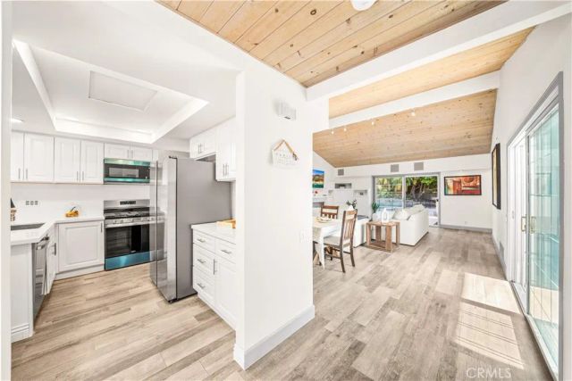 58 Fulton, Irvine, CA 92620