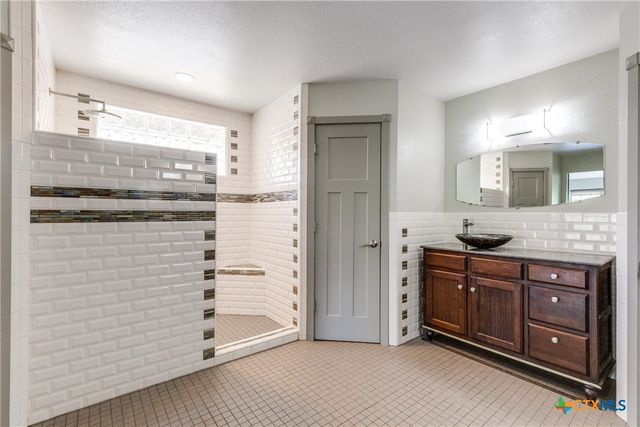 4318 Woodstone Circle, Temple, TX 76502