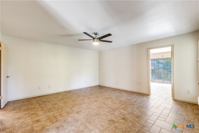 4318 Woodstone Circle, Temple, TX 76502