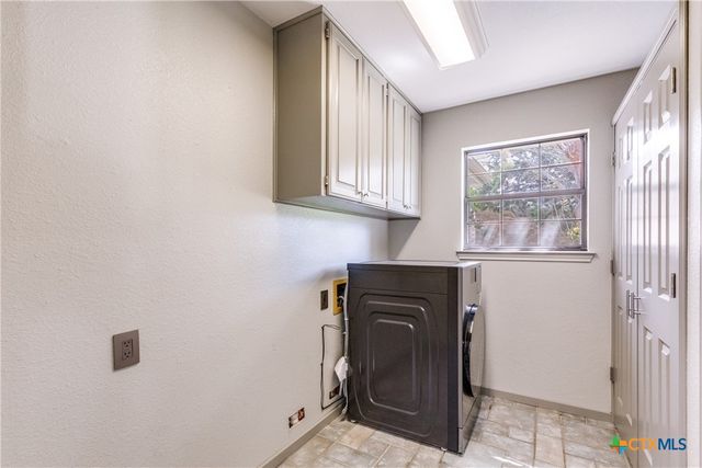 4318 Woodstone Circle, Temple, TX 76502