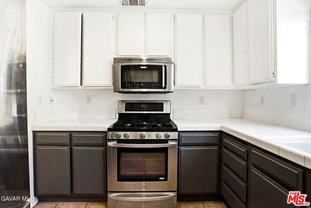 36906 Cobalt Street, Palmdale, CA 93552