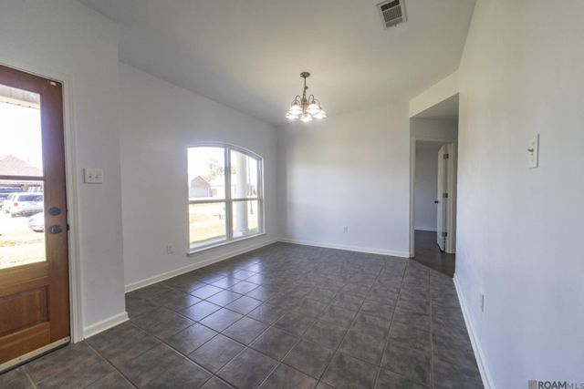 35576 Melrose Ave, Denham Springs, LA 70706