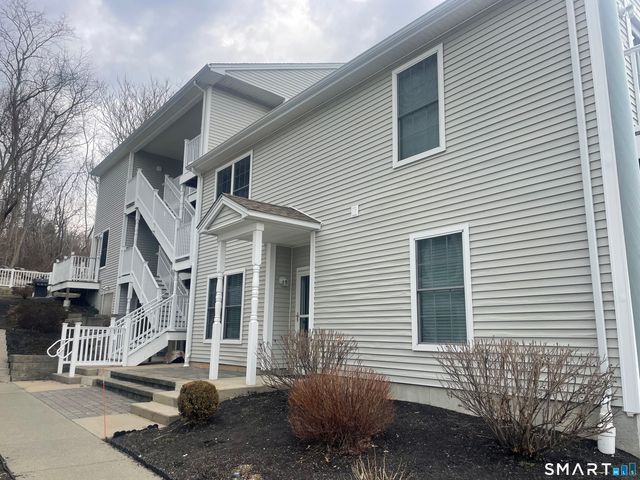 130 Meridian Street 301, Groton, CT 06340