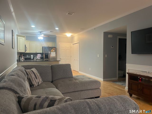 130 Meridian Street 301, Groton, CT 06340