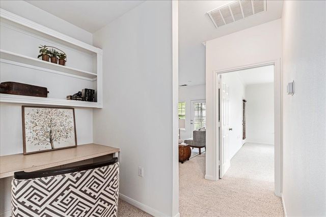 2900 S Lakeline BLVD 124, Cedar Park, TX 78613