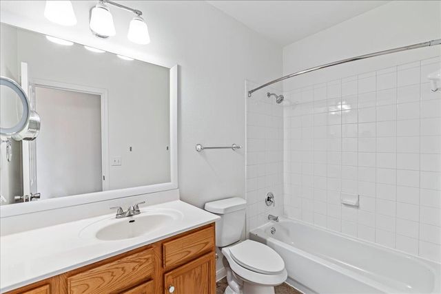 2900 S Lakeline BLVD 124, Cedar Park, TX 78613