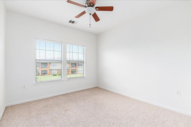 2900 S Lakeline BLVD 124, Cedar Park, TX 78613