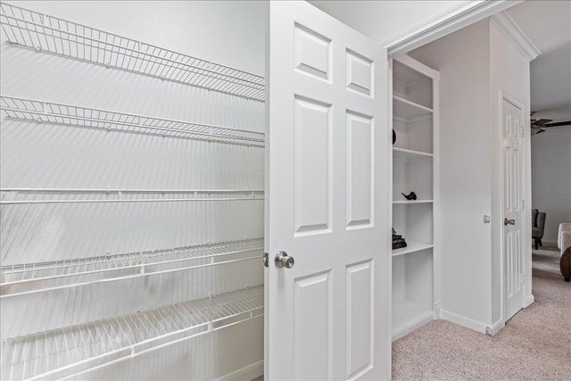 2900 S Lakeline BLVD 124, Cedar Park, TX 78613