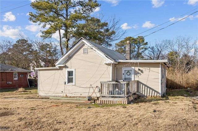 1221 Poquoson AVE, Poquoson, VA 23662