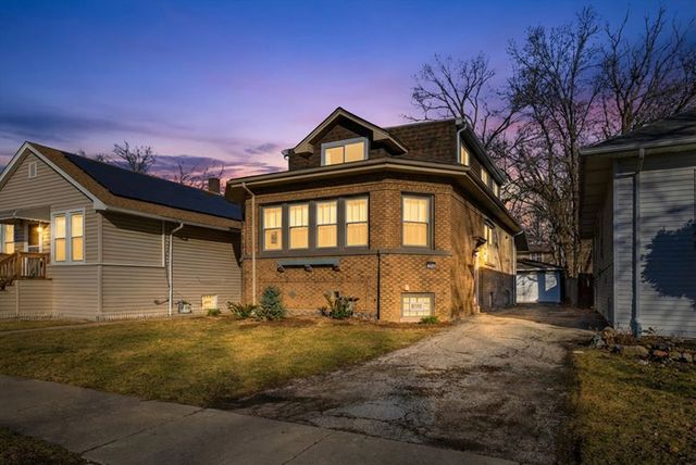 1929 S 3rd Avenue, Maywood, IL 60153