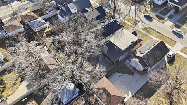 1929 S 3rd Avenue, Maywood, IL 60153