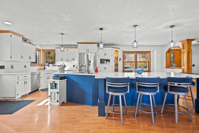 N4742 THOMPSON ROAD, Shiocton, WI 54170