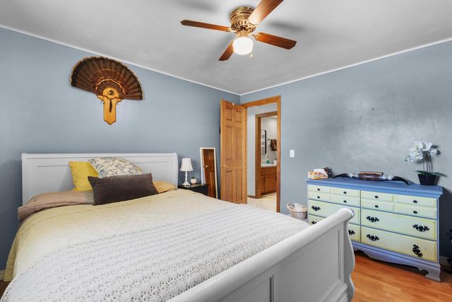 N4742 THOMPSON ROAD, Shiocton, WI 54170