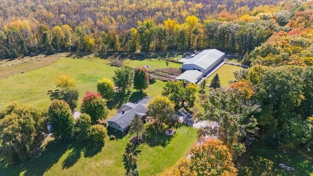 N4742 THOMPSON ROAD, Shiocton, WI 54170