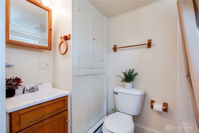 6570 S Tipp Cowl Road, Tipp City, OH 45371