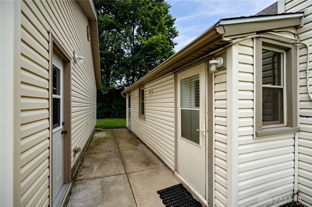 6570 S Tipp Cowl Road, Tipp City, OH 45371