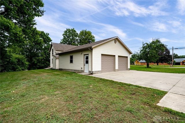 6570 S Tipp Cowl Road, Tipp City, OH 45371