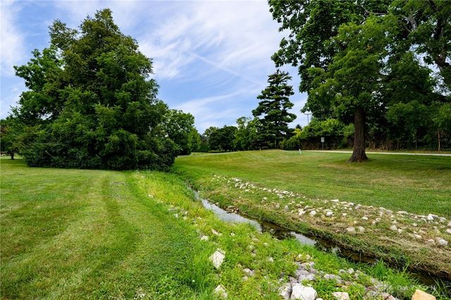 6570 S Tipp Cowl Road, Tipp City, OH 45371