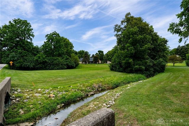 6570 S Tipp Cowl Road, Tipp City, OH 45371