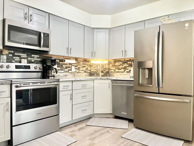 517 N Camden Drive, Fort Wayne, IN 46825