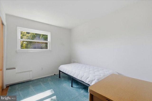 7021 SAINT ANNES AVE, Lanham, MD 20706