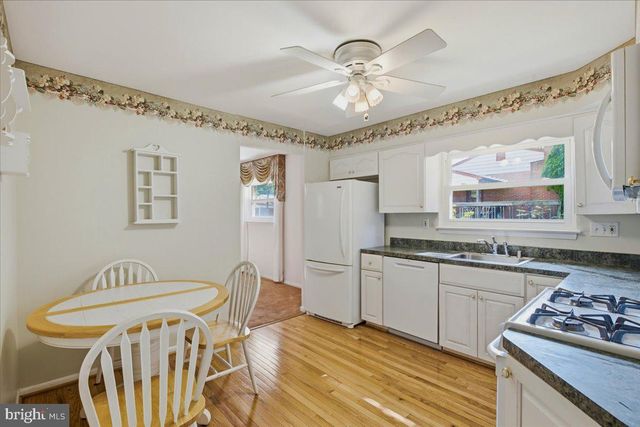 7021 SAINT ANNES AVE, Lanham, MD 20706
