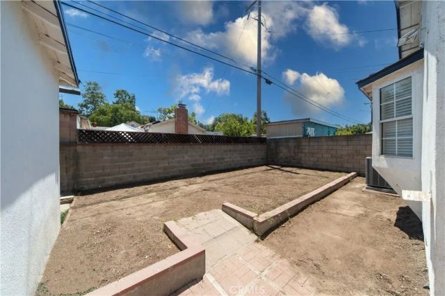 10162 Flallon, Santa Fe Springs, CA 90670