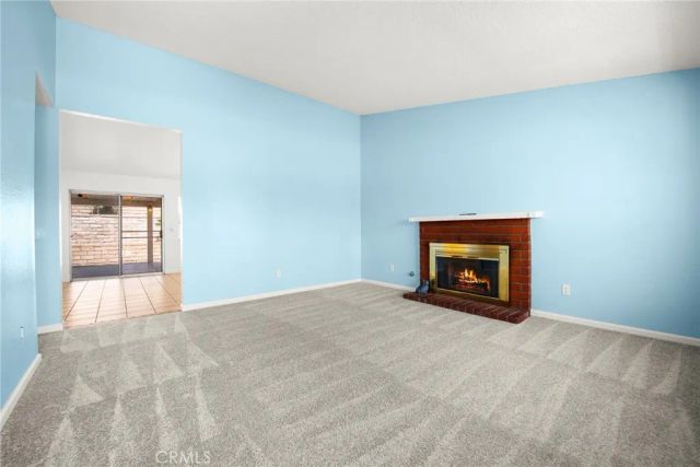 15940 Mesa Dr, Fontana, CA 92336