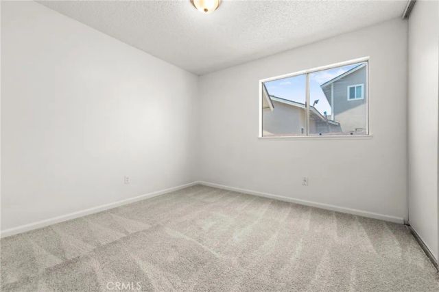 15940 Mesa Dr, Fontana, CA 92336