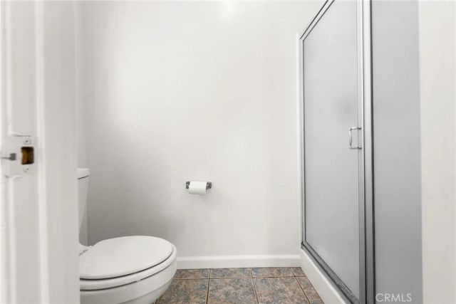 15940 Mesa Dr, Fontana, CA 92336