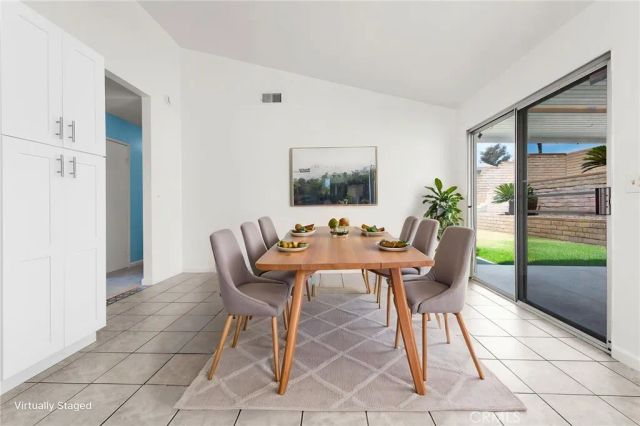 15940 Mesa Dr, Fontana, CA 92336