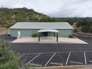 2250 Fm 2673, Canyon Lake, TX 78133