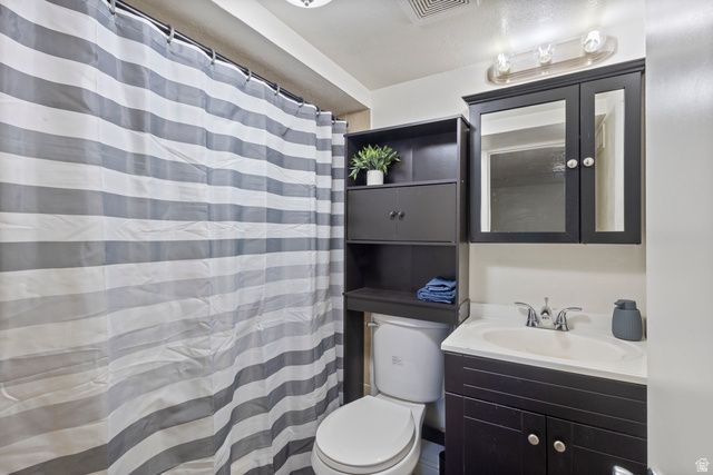 141 N PINEHURST AVE, Tooele, UT 84074