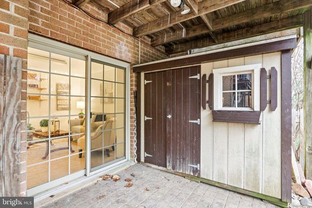 120 EATON DR, Wayne, PA 19087