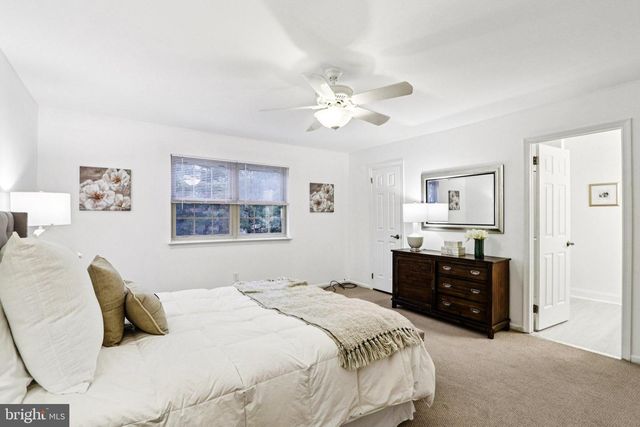 120 EATON DR, Wayne, PA 19087