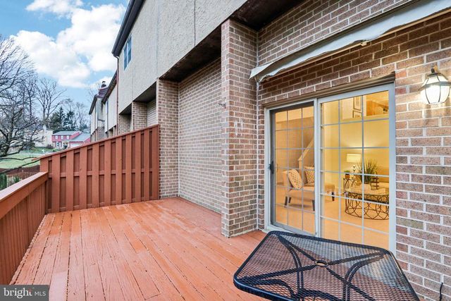 120 EATON DR, Wayne, PA 19087