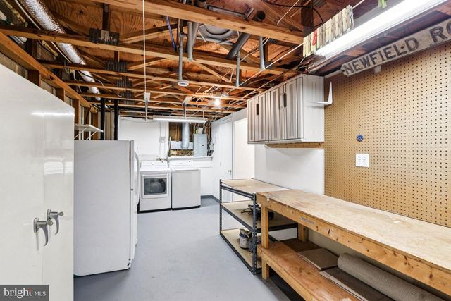 120 EATON DR, Wayne, PA 19087