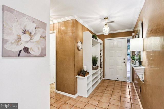 120 EATON DR, Wayne, PA 19087