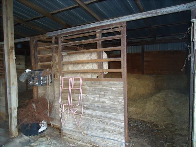 42608 Bob Crouch Road, Tecumseh, OK 74873